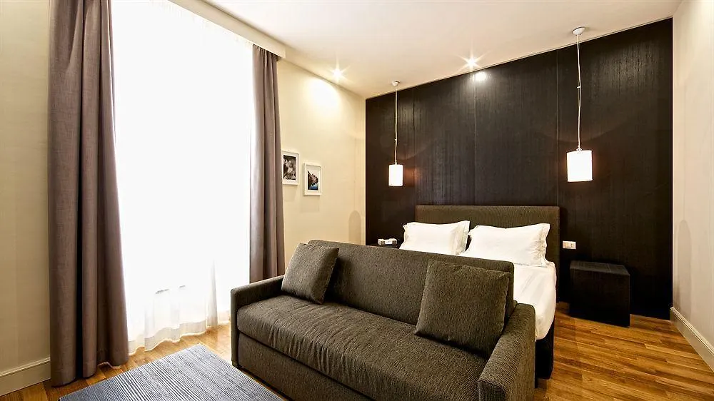 Rhome Terminal Guest House Rome 2*,  Italy